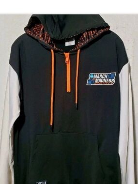 Official 2024 NCAA Men Basketball ¼ Zip Sweatshirt March Madness Black Hoodie S